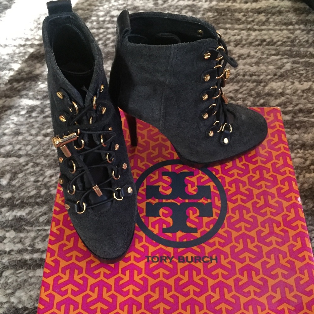 Tory Burch Halima Bootie 6.5 Black Suede